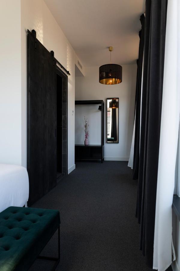Hotel En Stadscafe De Dam L Hotel Monnickendam Kültér fotó